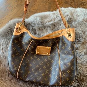Authentic Louis Vuitton shoulder bag